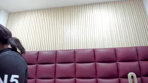 Snapshot of rianamanson chatting on 16, 11, 2025 Riana online show from 16, 11, 2025