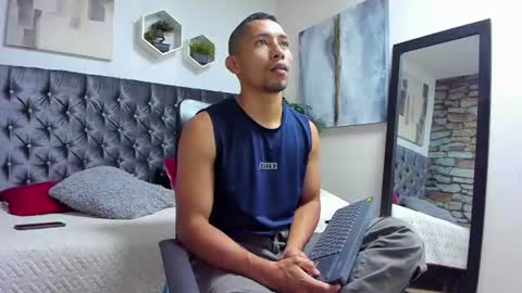 Snapshot of richar_voller chatting on 15, 6, 2026 richar_voller online show from 15, 6, 2026