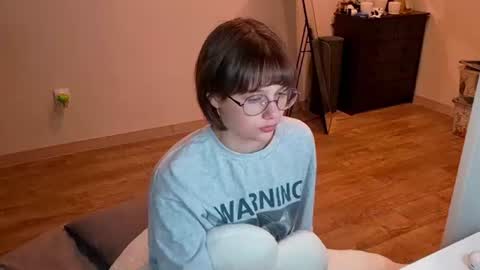 Luna online show from 24, 6, 2026