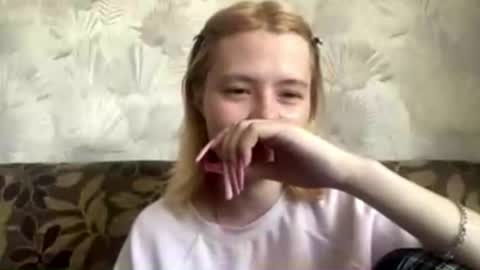 Snapshot of richellearmentrout chatting on 23, 6, 2026 jenny online show from 23, 6, 2026