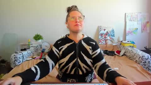 Anna - not anna - right Anna  online show from 10, 2, 2026