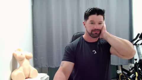 Snapshot of richrolland chatting on 21, 11, 2025 Rickseduction online show from 21, 11, 2025