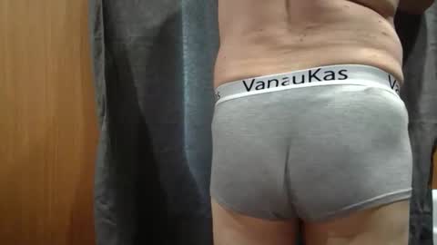 Richard Rick your slave and toy online show from 15, 4, 2026