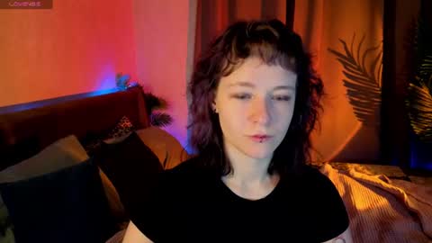 Snapshot of ricki_bloom chatting on 2, 7, 2026 Ricki online show from 2, 7, 2026