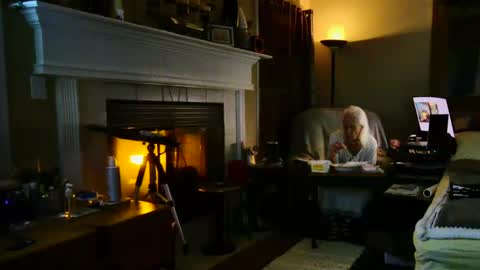 PINK HOLE TWINK online show from 19, 1, 2025