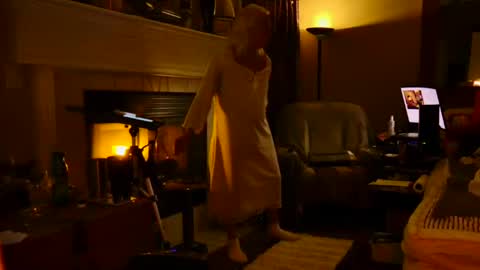 PINK HOLE TWINK online show from 17, 2, 2025