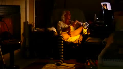 PINK HOLE TWINK online show from 22, 2, 2025