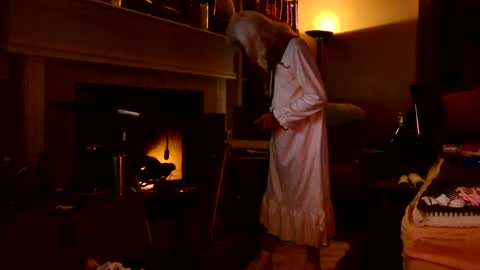 PINK HOLE TWINK online show from 14, 4, 2026