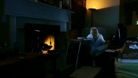 PINK HOLE TWINK online show from 16, 4, 2026