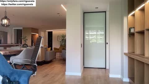 Snapshot of rigoavela chatting on 27, 10, 2025 Rigo Avela online show from 27, 10, 2025