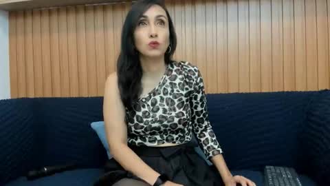 Oriana online show from 13, 4, 2026