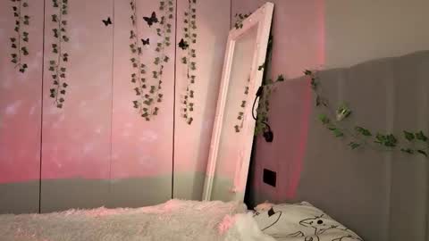 Sofia online show from 14, 12, 2025