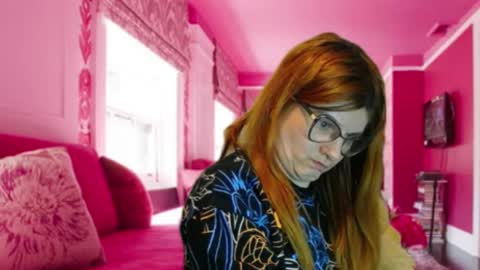 Snapshot of rileycomely chatting on 14, 2, 2025 RileyComely online show from 14, 2, 2025