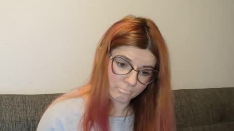 Snapshot of rileycomely chatting on 1, 12, 2025 RileyComely online show from 1, 12, 2025