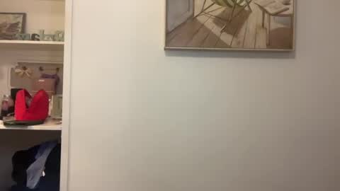 Riley online show from 22, 9, 2025