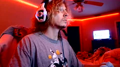 TheRealCatNoir online show from 18, 5, 2026