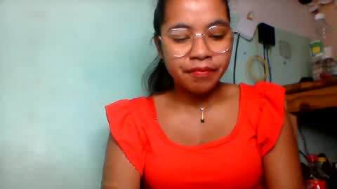 Snapshot of rinah856024 chatting on 1, 7, 2026 rinah856024 online show from 1, 7, 2026