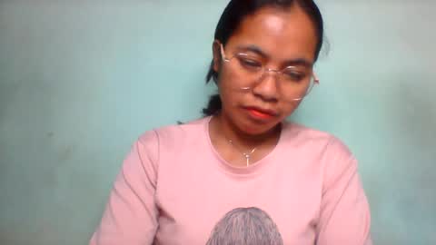 Snapshot of rinah856024 chatting on 1, 8, 2026 rinah856024 online show from 1, 8, 2026