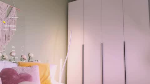 Rina online show from 4, 10, 2025