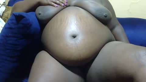 Snapshot of rio_sky chatting on 1, 1, 2025 cookie online show from 1, 1, 2025