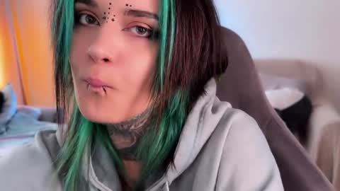 Snapshot of ripper_66 chatting on 31, 5, 2026 DianaBrite fansl y online show from 31, 5, 2026