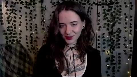 risha_laass online show from 5, 7, 2026