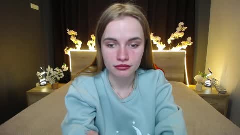Snapshot of ritakiskis chatting on 24, 4, 2026 ritakiskis online show from 24, 4, 2026