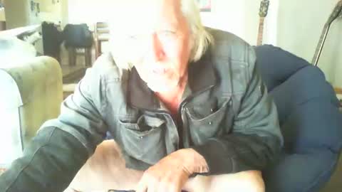 riveratggg online show from 6, 1, 2025