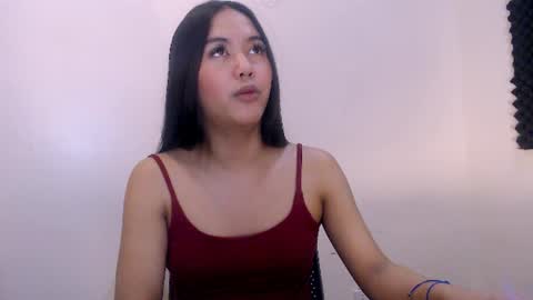 riyah_parker online show from 17, 6, 2026
