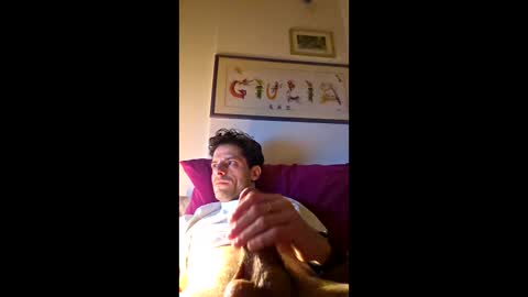 rizzo1980682473 online show from 15, 4, 2026