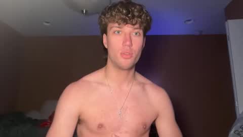 Snapshot of rjbrown03 chatting on 6, 4, 2026 rjbrown03 online show from 6, 4, 2026