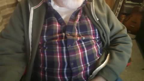 Snapshot of rndmronnie chatting on 12, 1, 2025 Ron Rodan online show from 12, 1, 2025