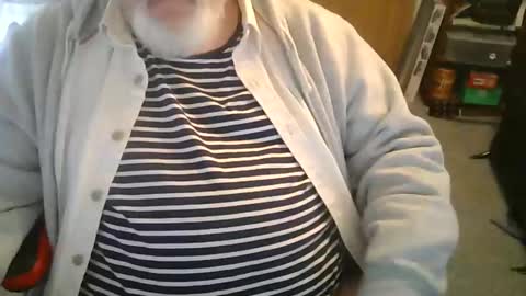 Snapshot of rndmronnie chatting on 4, 2, 2025 Ron Rodan online show from 4, 2, 2025