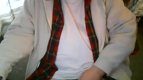 Snapshot of rndmronnie chatting on 8, 2, 2026 Ron Rodan online show from 8, 2, 2026