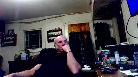 Snapshot of rnrd chatting on 27, 10, 2025 rnrd online show from 27, 10, 2025