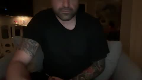 Snapshot of roadking1122 chatting on 5, 2, 2026 roadking1122 online show from 5, 2, 2026