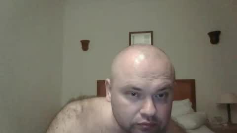 rob18997 online show from 4, 12, 2025