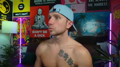 Snapshot of rob_ryder chatting on 12, 12, 2024 rob ryder online show from 12, 12, 2024