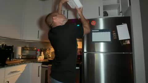 Snapshot of rob_ryder chatting on 4, 4, 2026 rob ryder online show from 4, 4, 2026