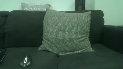 Snapshot of robato2815 chatting on 10, 12, 2024 robato2815 online show from 10, 12, 2024