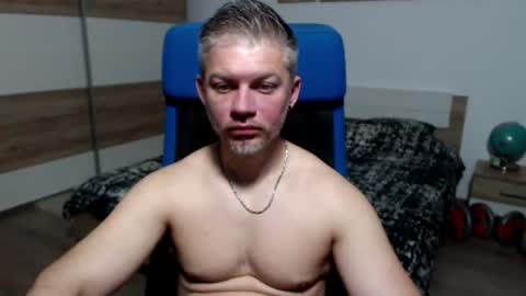 Snapshot of robbyshawz chatting on 11, 5, 2026 robbyshawz online show from 11, 5, 2026