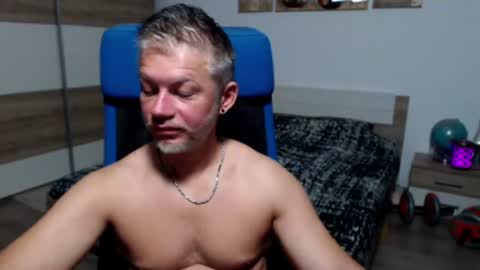 Snapshot of robbyshawz chatting on 6, 7, 2026 robbyshawz online show from 6, 7, 2026