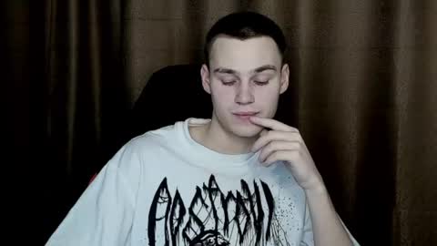 robert10211 online show from 11, 2, 2025