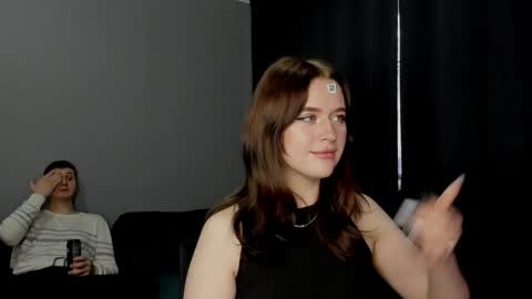 Lisa and Robert  i am online all days 900 am GMT3   online show from 11, 12, 2024