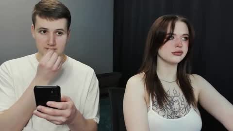 Lisa and Robert  i am online all days 900 am GMT3   online show from 17, 2, 2025