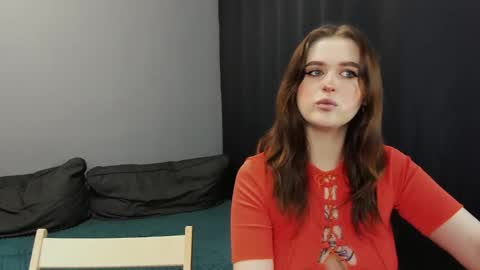 Lisa and Robert  i am online all days 900 am GMT3   online show from 9, 3, 2025