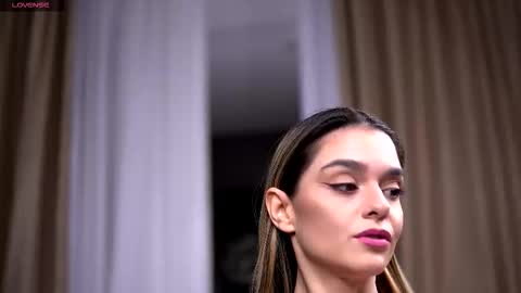 Roberta online show from 15, 10, 2025