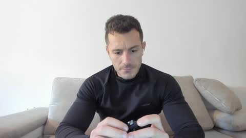 roberto4ever online show from 4, 2, 2025