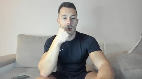 roberto4ever online show from 18, 2, 2025