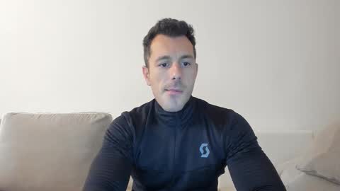 roberto4ever online show from 15, 2, 2026